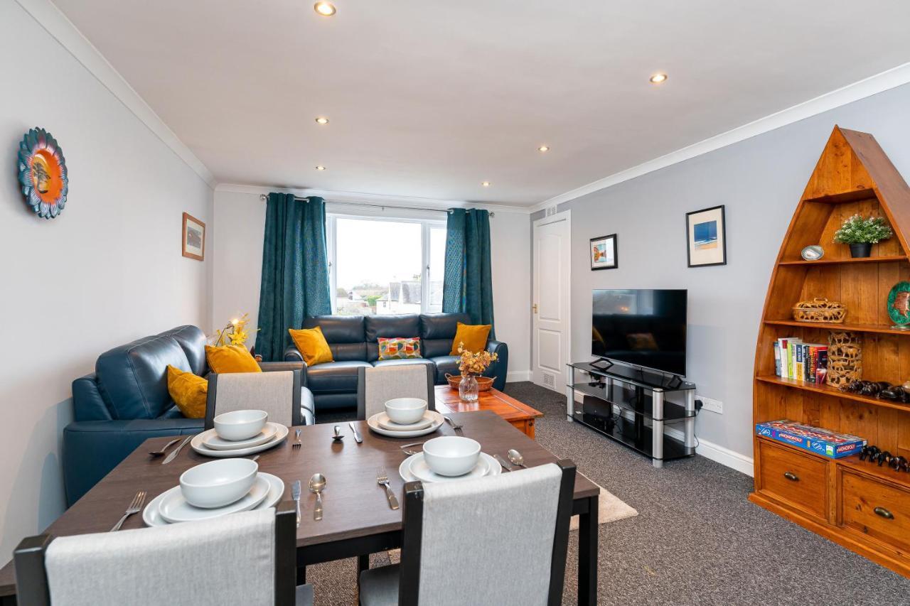 Lovely 3-Bedroom Flat With Free Parking Bridge of Allan Extérieur photo