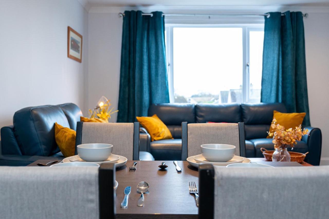 Lovely 3-Bedroom Flat With Free Parking Bridge of Allan Extérieur photo