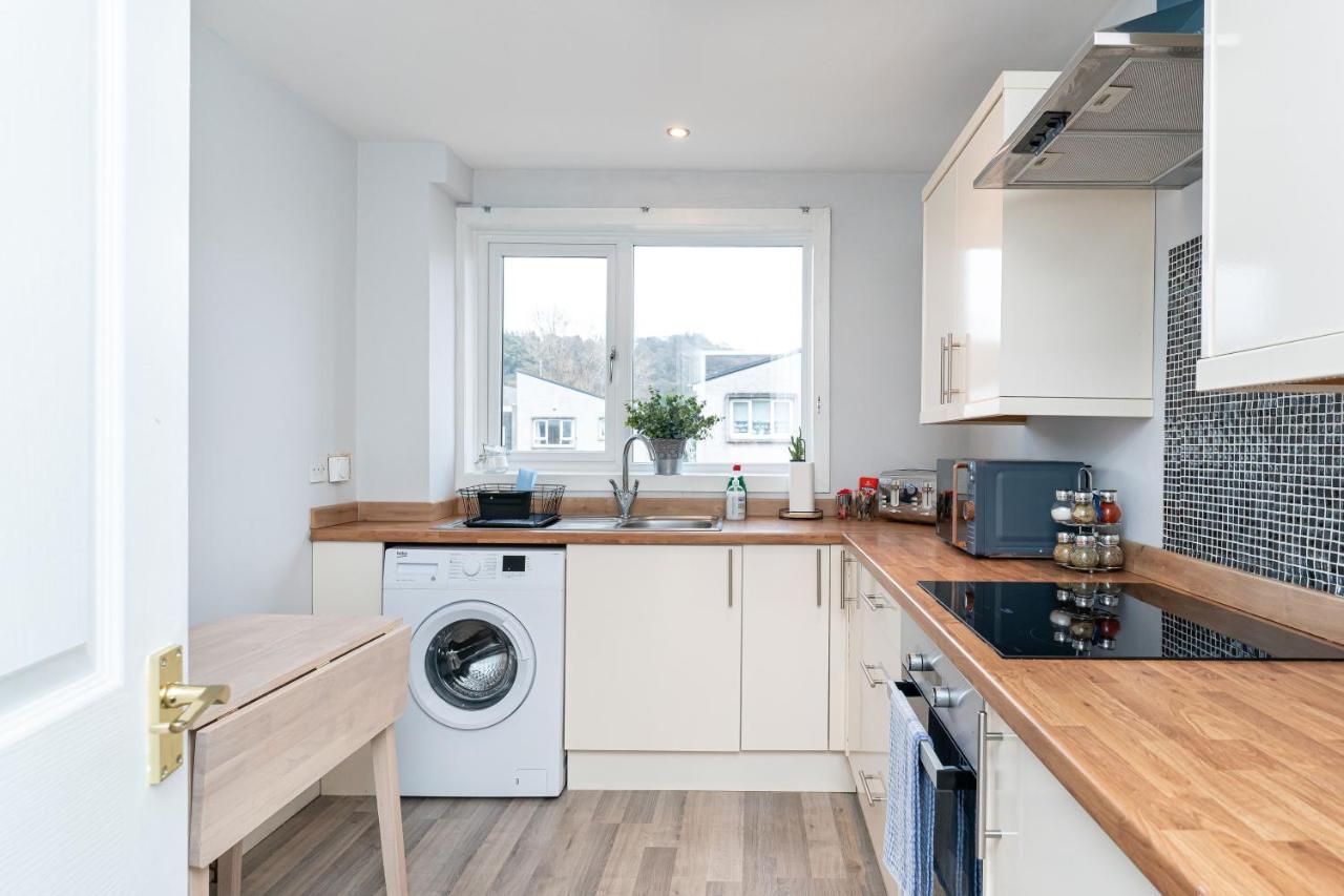 Lovely 3-Bedroom Flat With Free Parking Bridge of Allan Extérieur photo