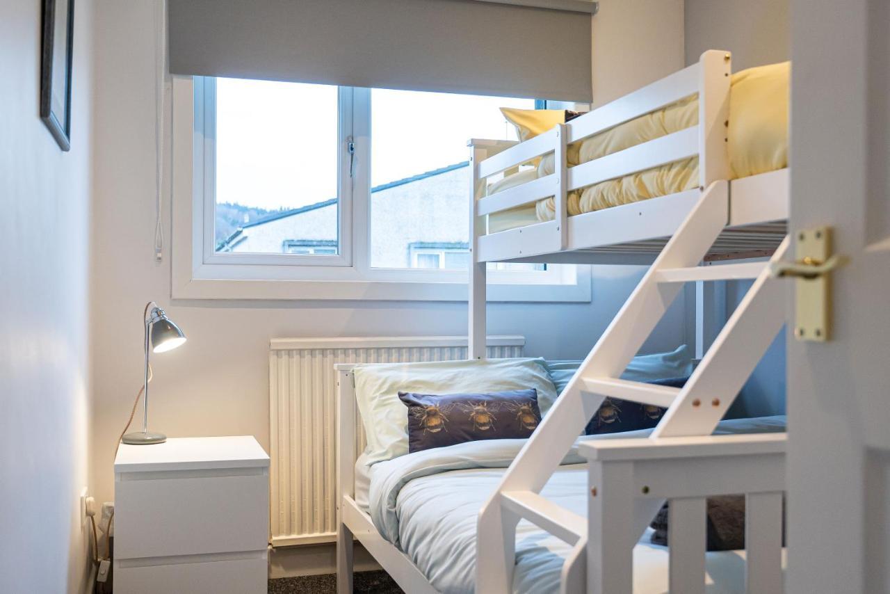 Lovely 3-Bedroom Flat With Free Parking Bridge of Allan Extérieur photo