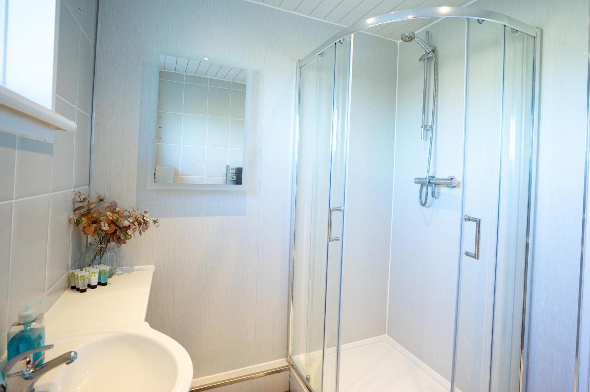 Lovely 3-Bedroom Flat With Free Parking Bridge of Allan Extérieur photo